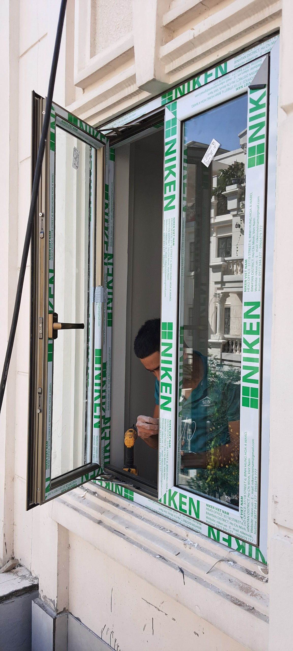 cửa nhôm cách âm